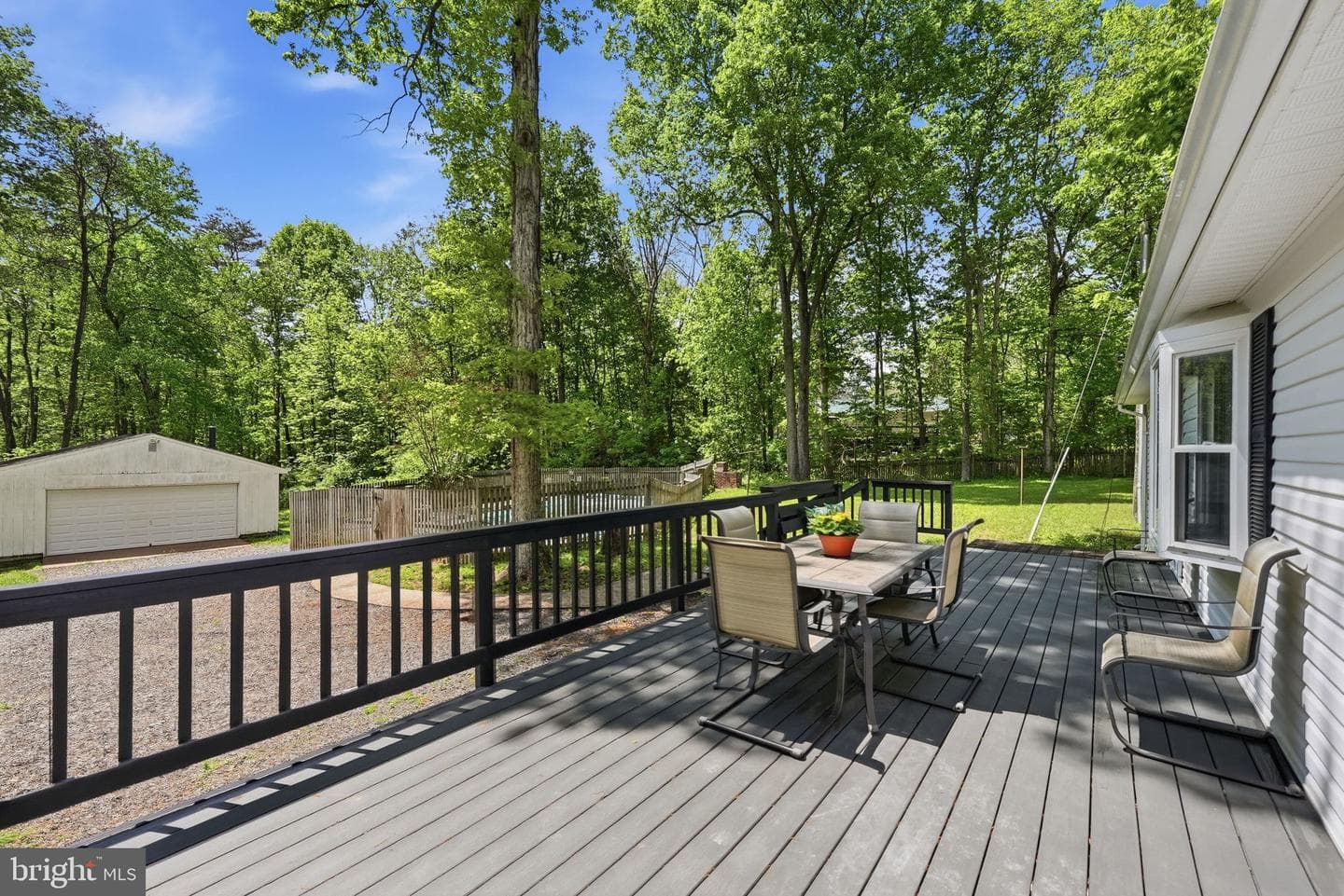 4357 Magnolia Lane photo 2