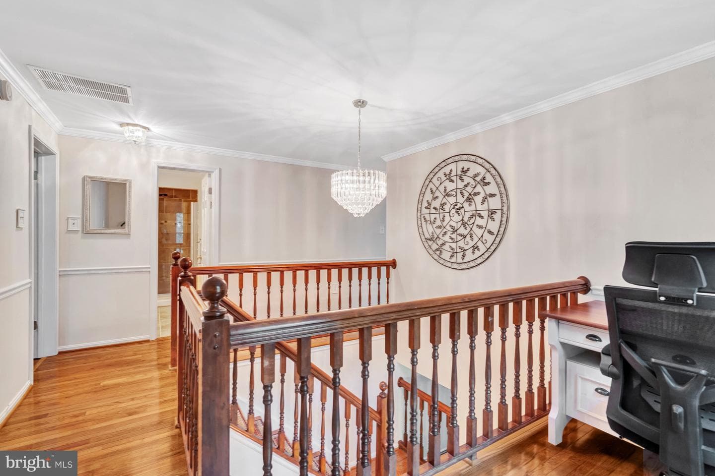 2429 Cromwell Road photo 43