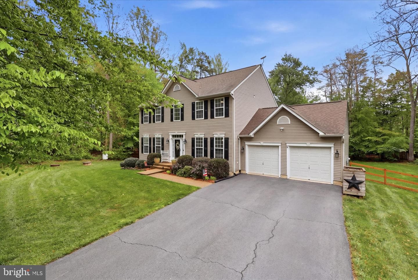 11511 Yeats Drive photo 3
