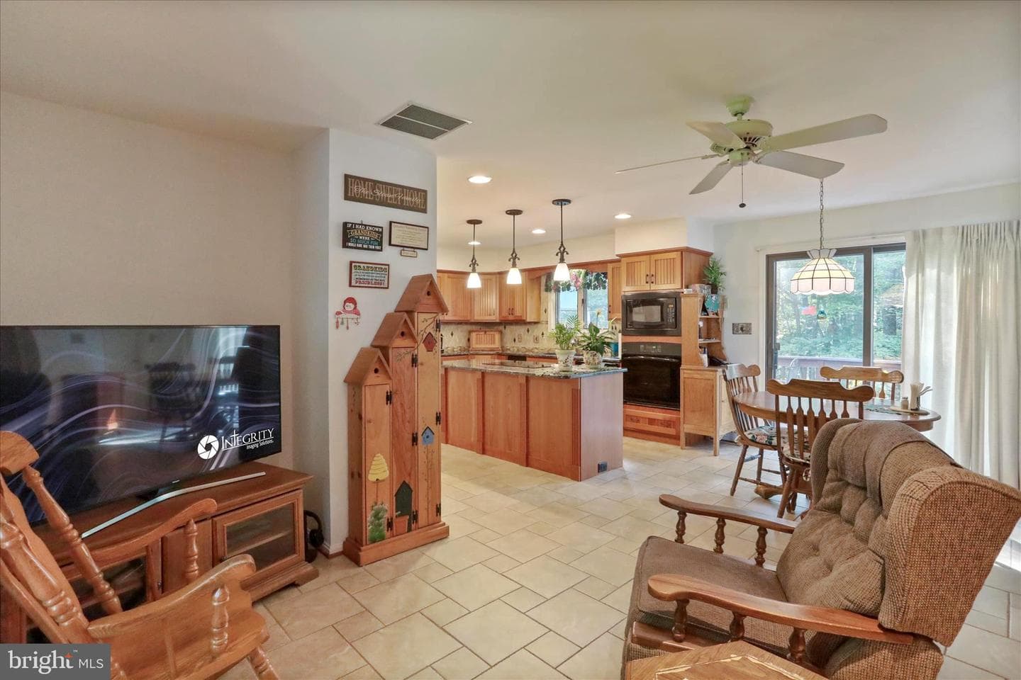 9387 Covenant Hill Lane photo 12