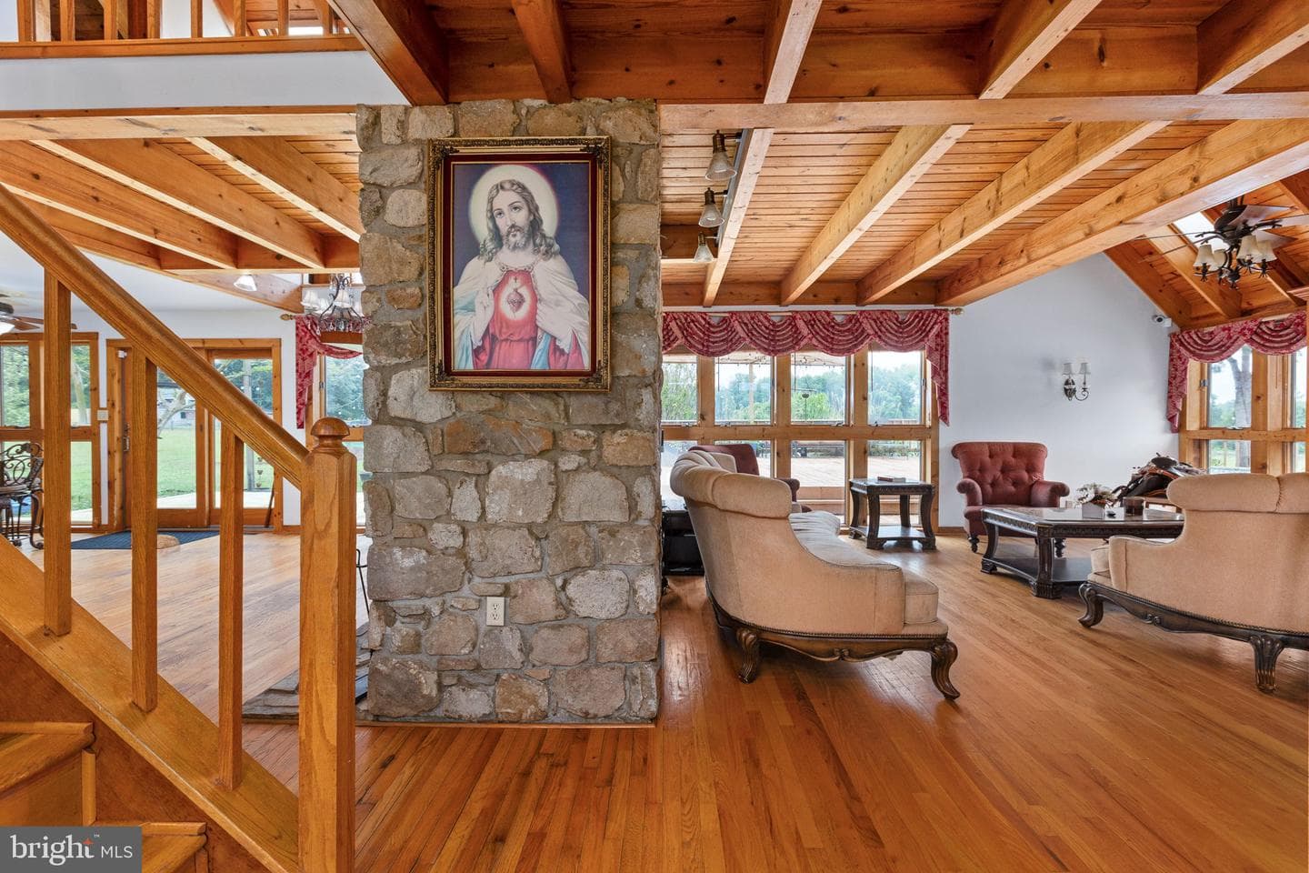 6119 Beach Road photo 9