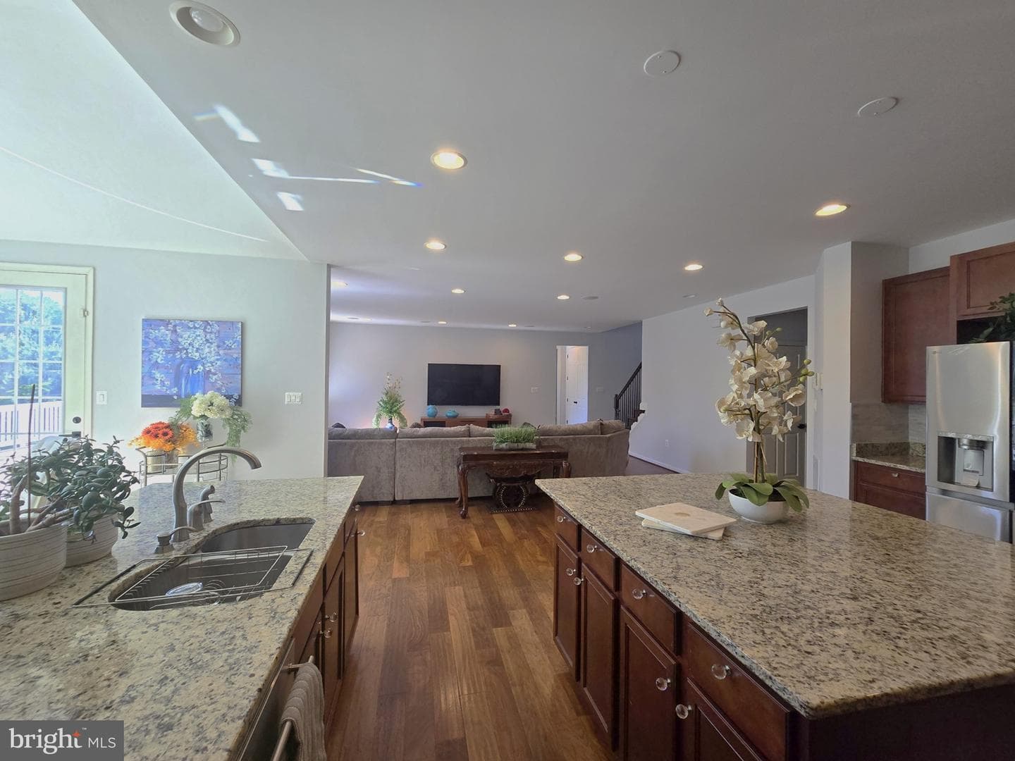 8091 Side Hill Drive photo 15