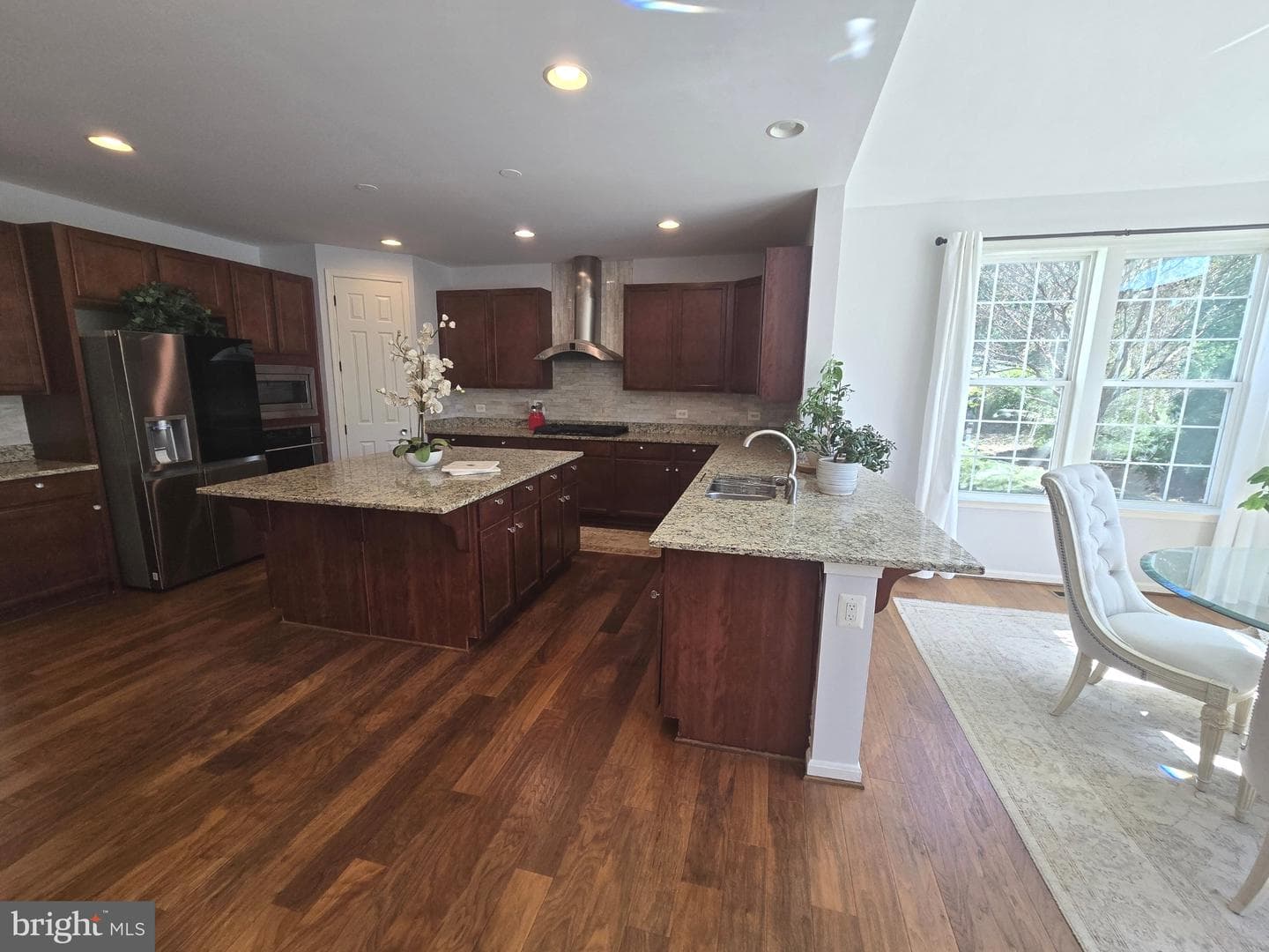 8091 Side Hill Drive photo 16