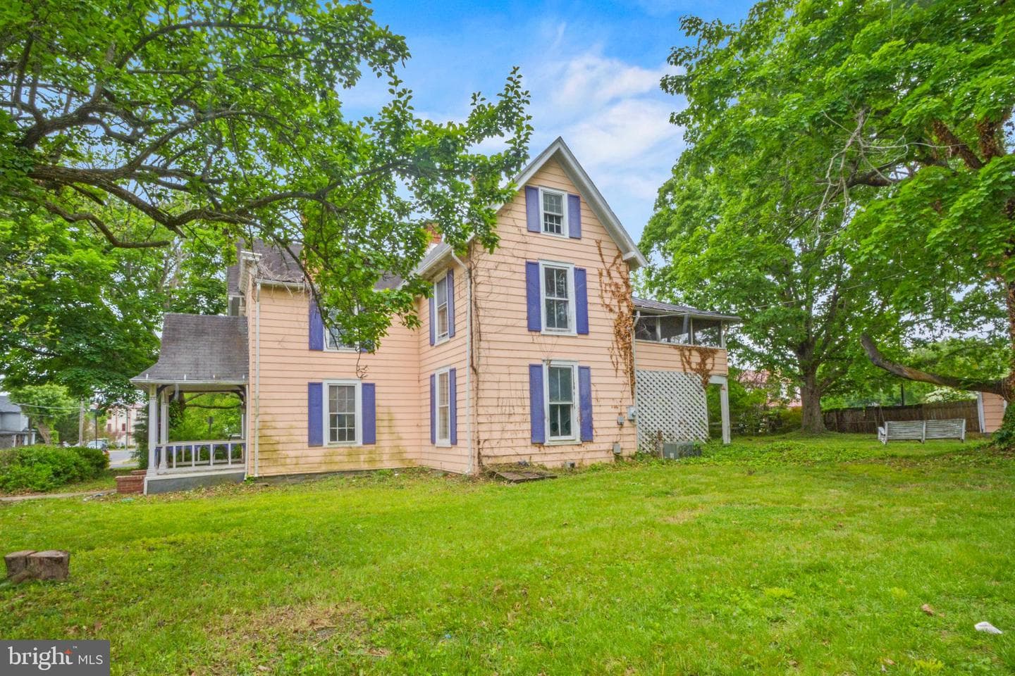 300 North Franklin photo 3