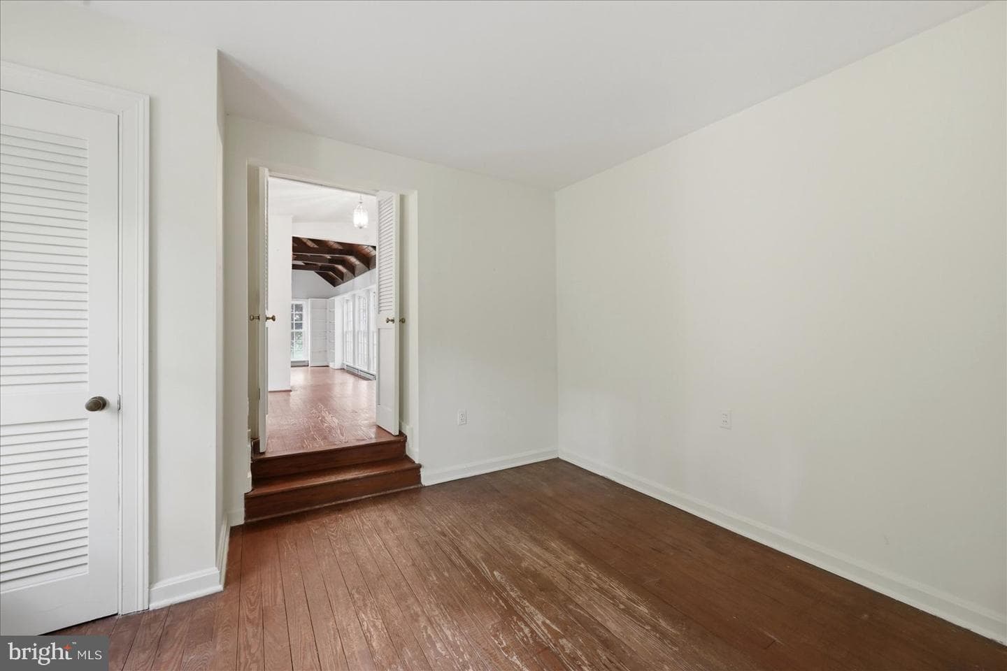 2674 Five Points Road photo 37