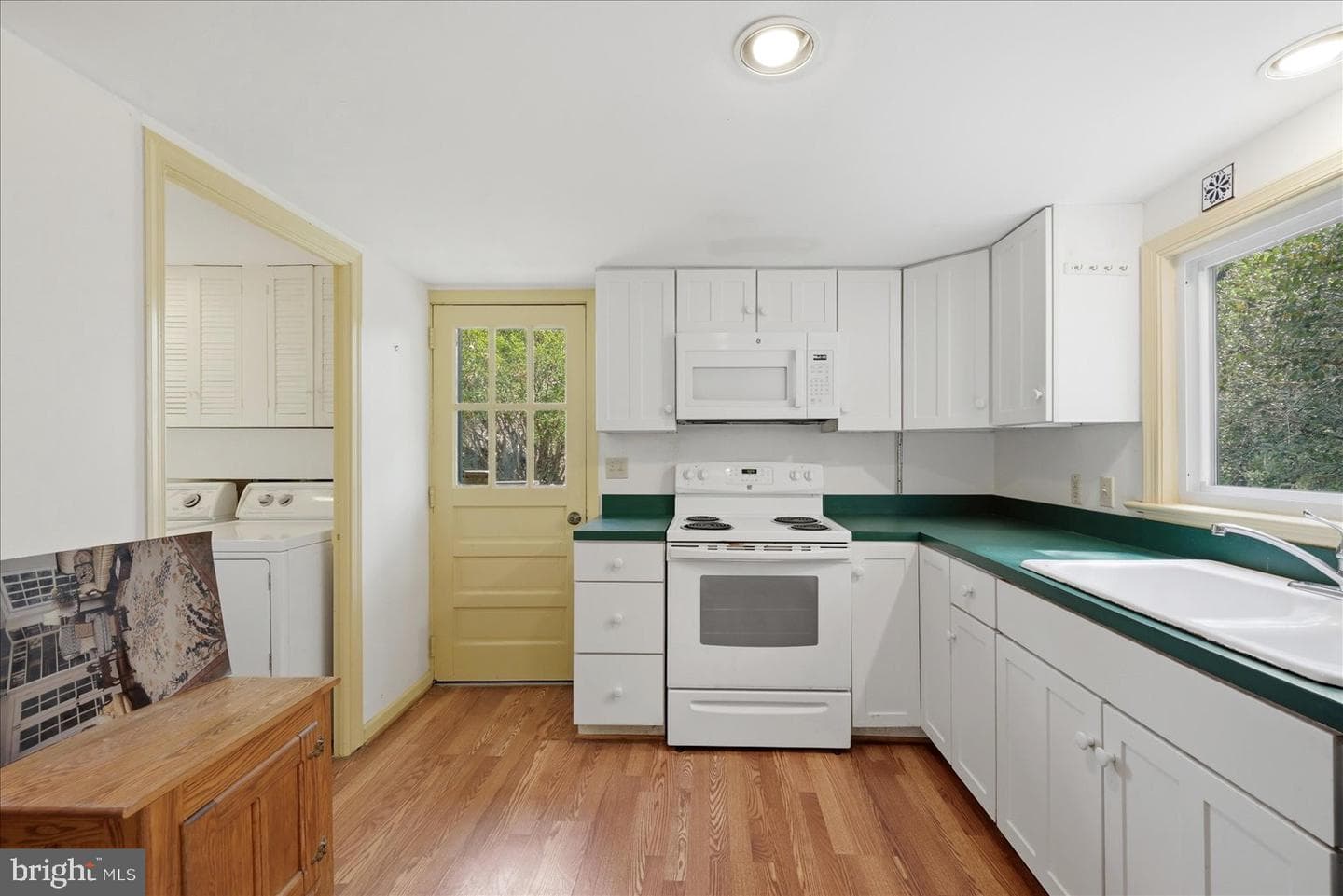 2674 Five Points Road photo 43