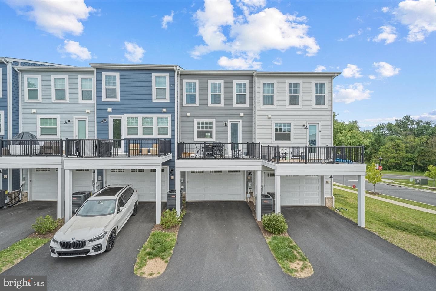 4256 Frost Street photo 28