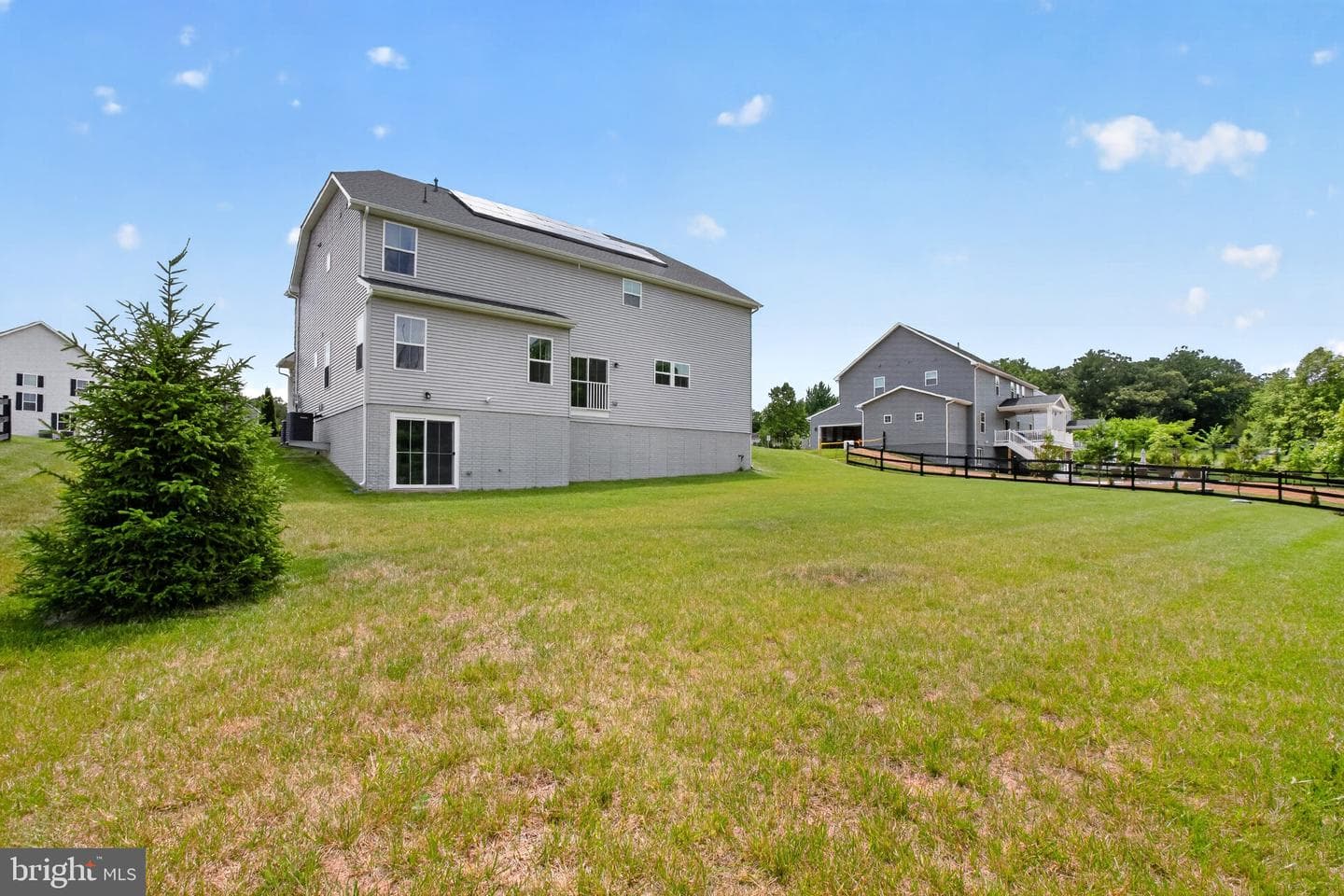 7979 International Drive photo 6