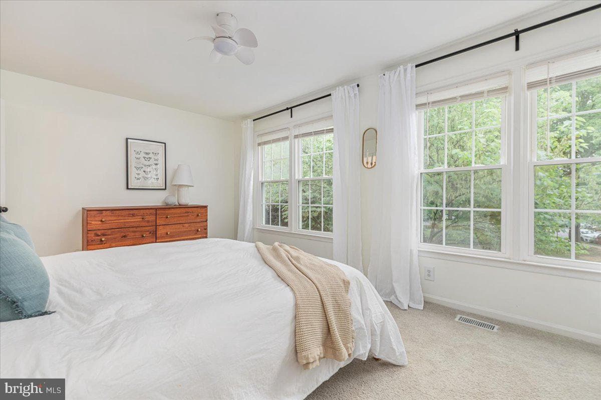63 Pepper Tree Court photo 20