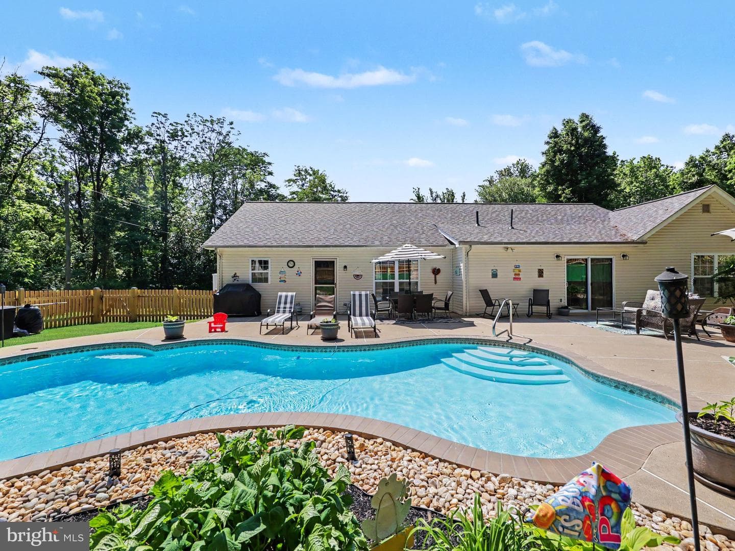 7462 Keith Road photo 3