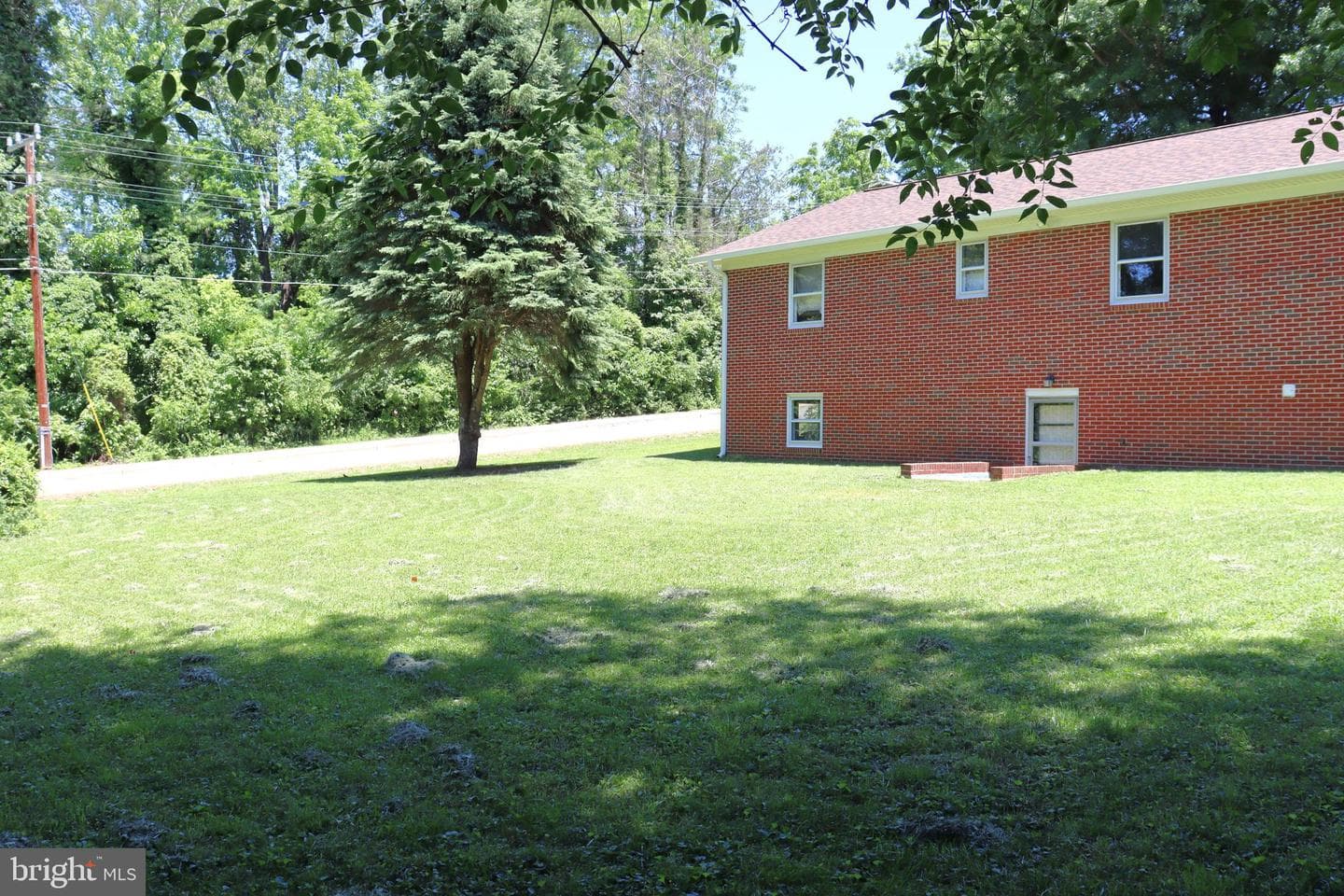 166 Elm Street photo 33