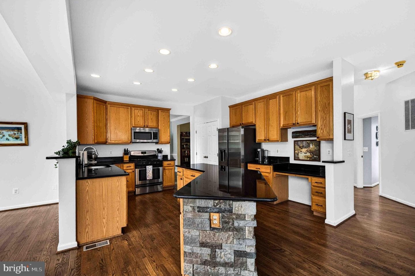 235 Cannon Way photo 9