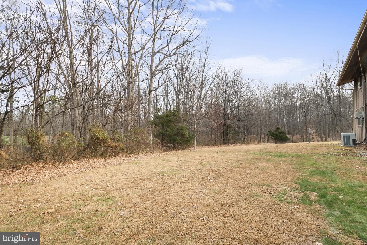 7389 Leeds Manor Road photo 7