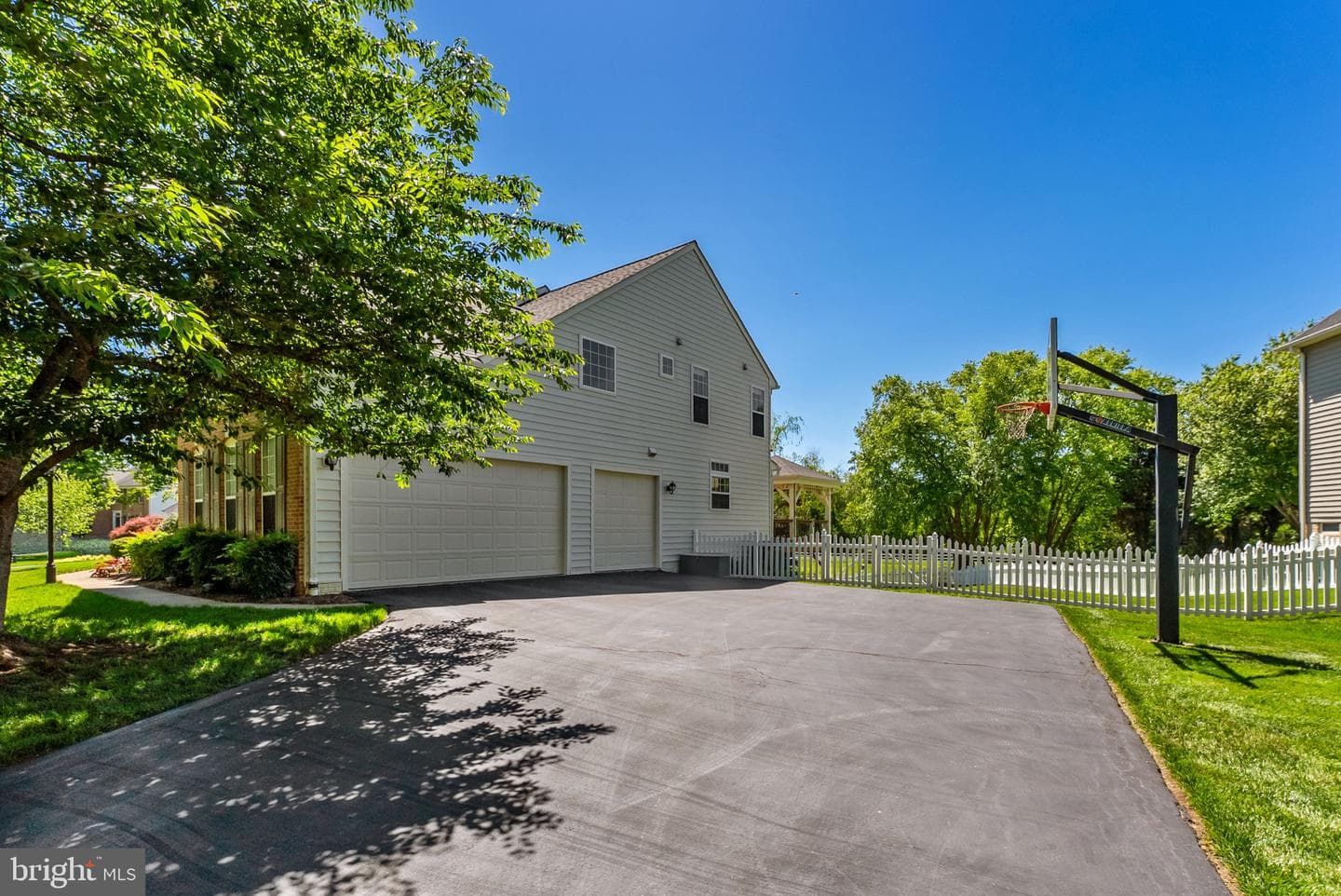 202 Cannon Way photo 2