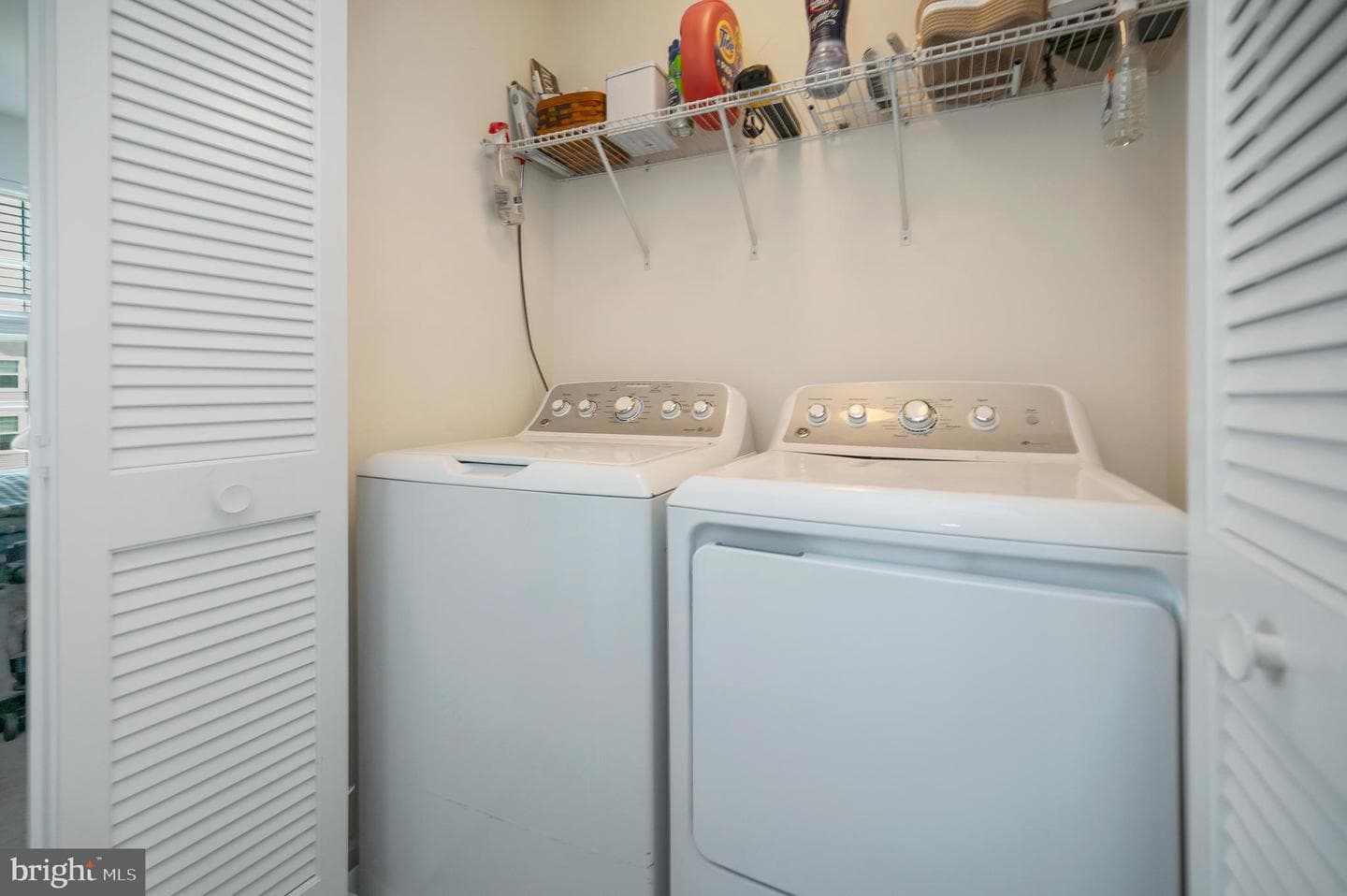 3014 Revere Street photo 26