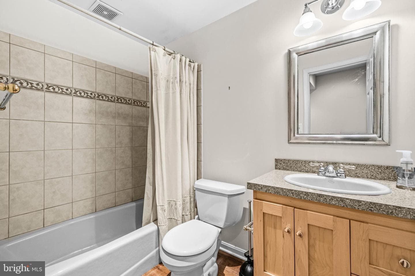 7203 Leeton Court photo 47