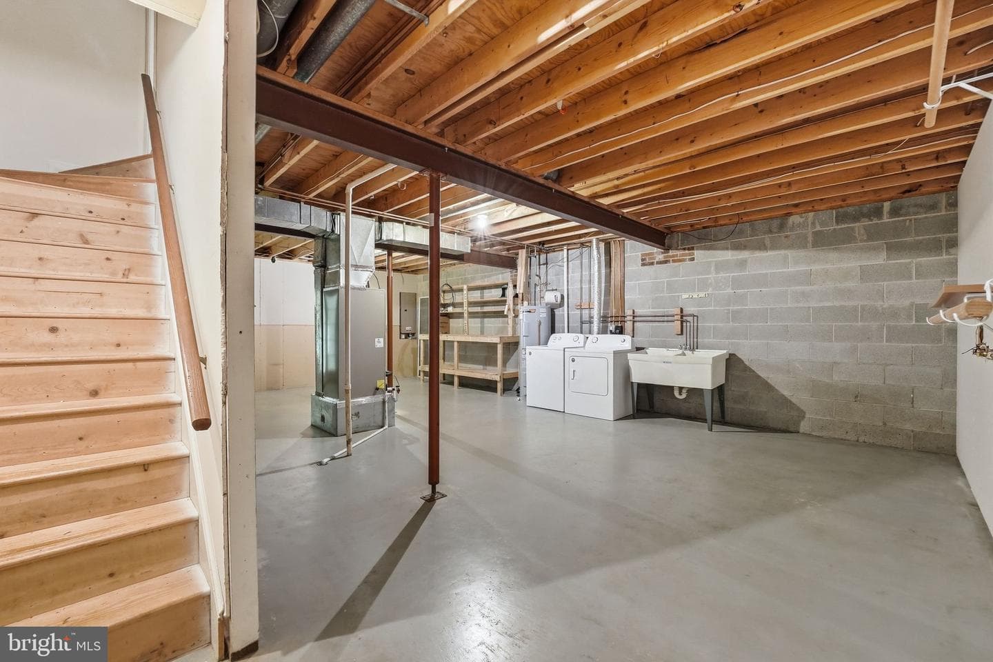 168 Fairfield Drive photo 22