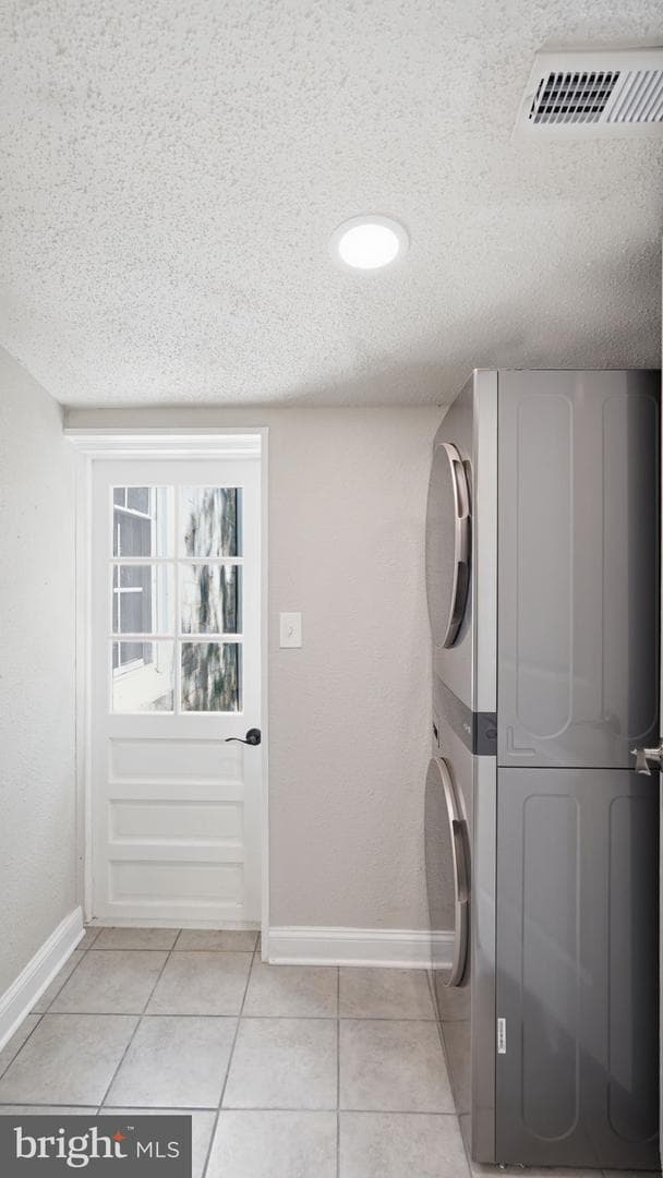 105 E Washington Street photo 20