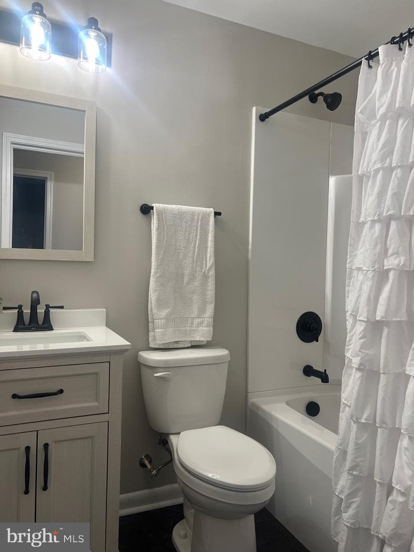 7389 Bunker Hill Road photo 17