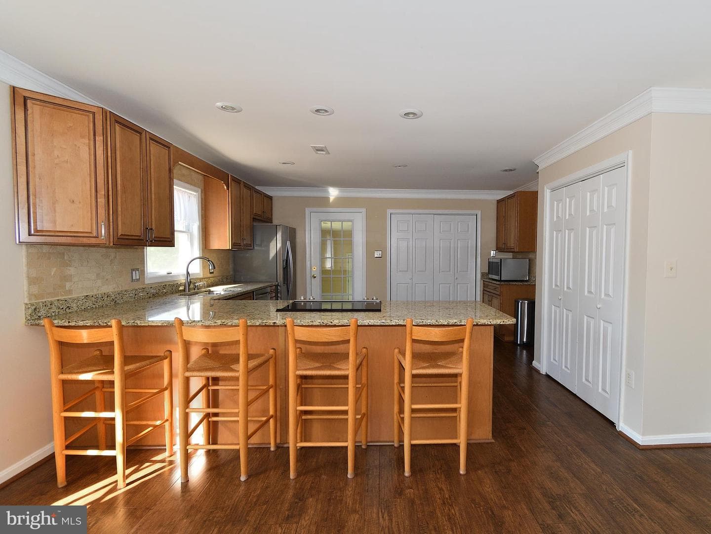 9597 Routts Hill Road photo 6