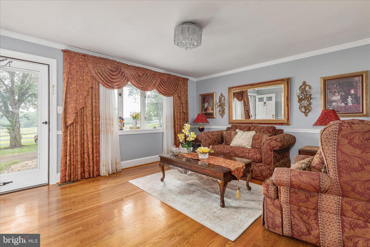 9189 Lees Ridge Road photo 3