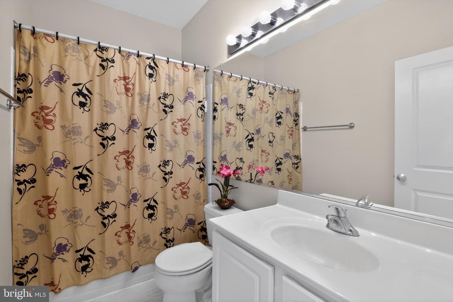 7153 Comrie Court photo 23