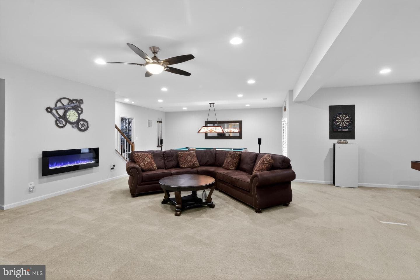 7153 Comrie Court photo 48