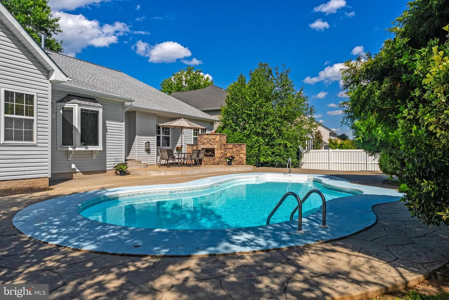 700 Fox Chase Street photo 48