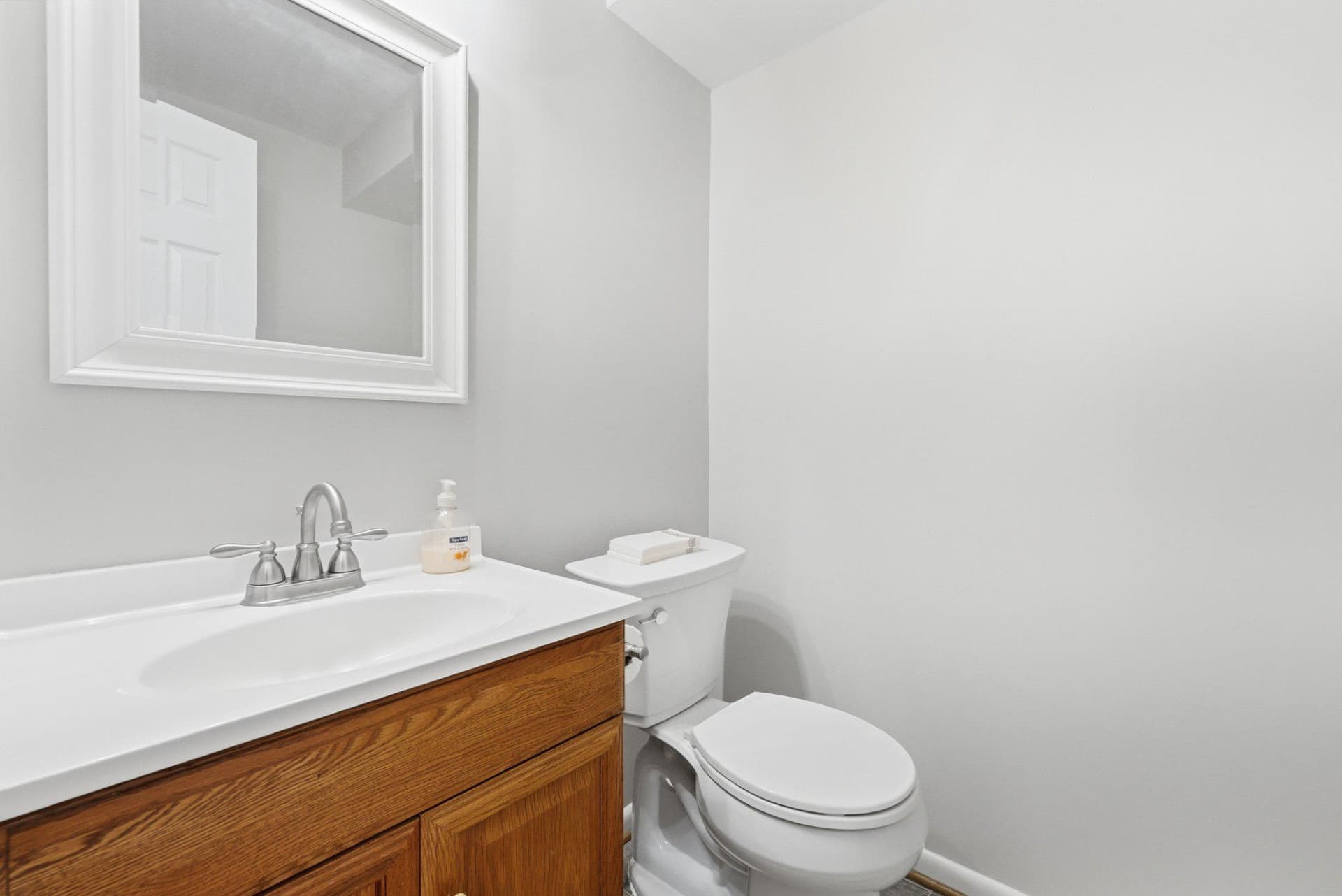 7150 Spotsylvania Street photo 12