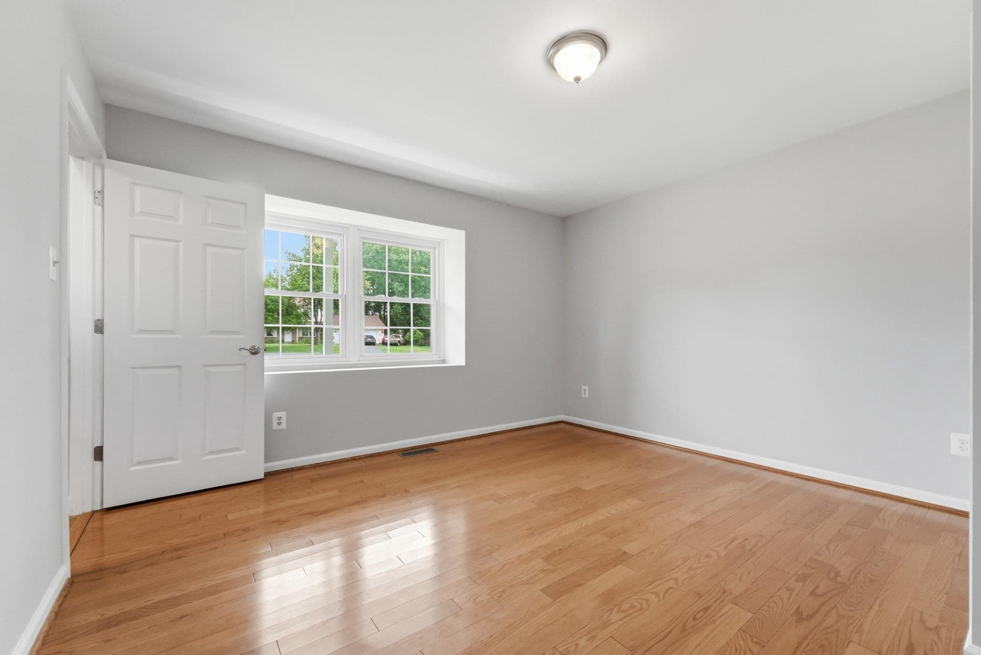 7150 Spotsylvania Street photo 13