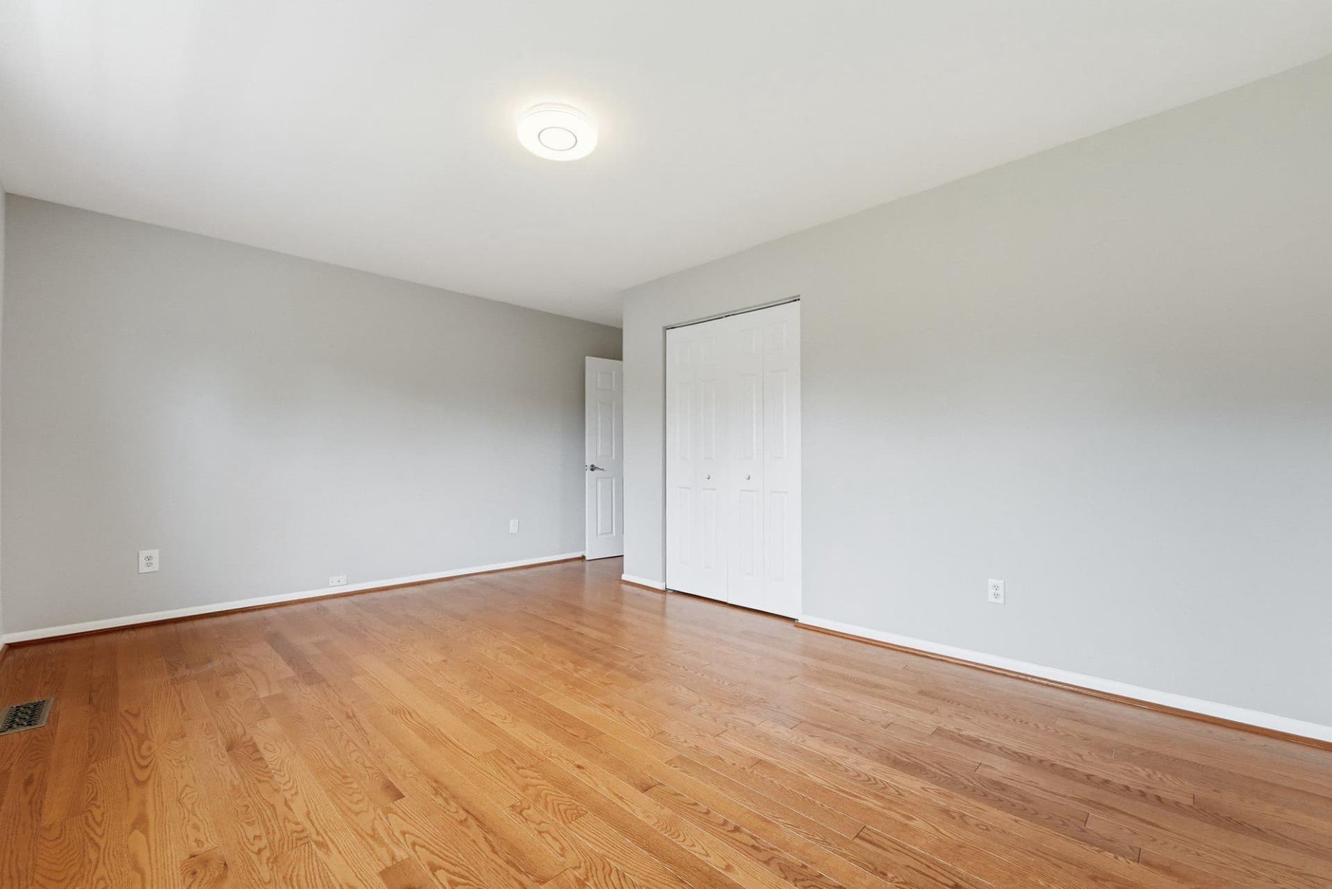 7150 Spotsylvania Street photo 18
