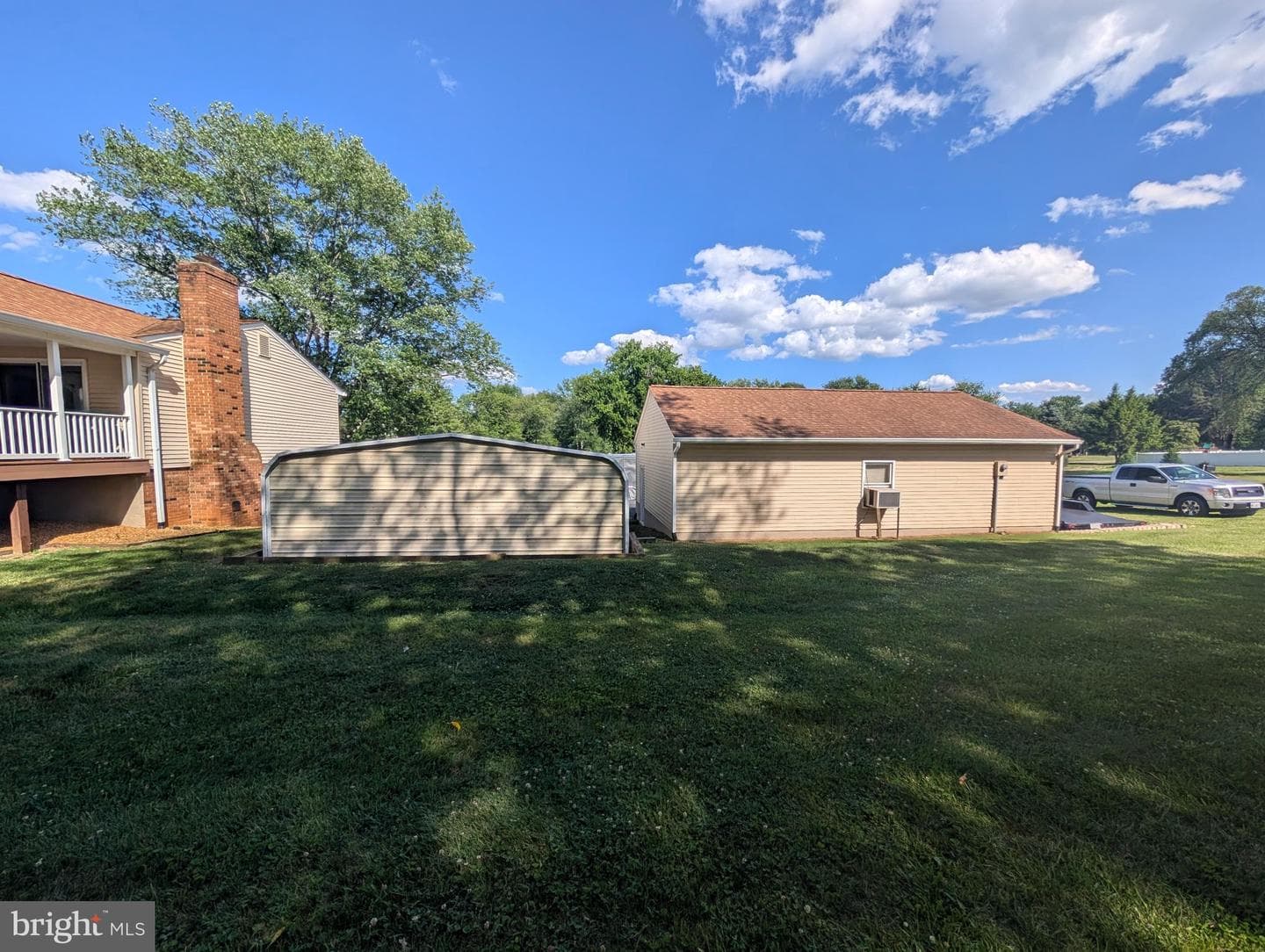 4586 Hillside Court photo 4