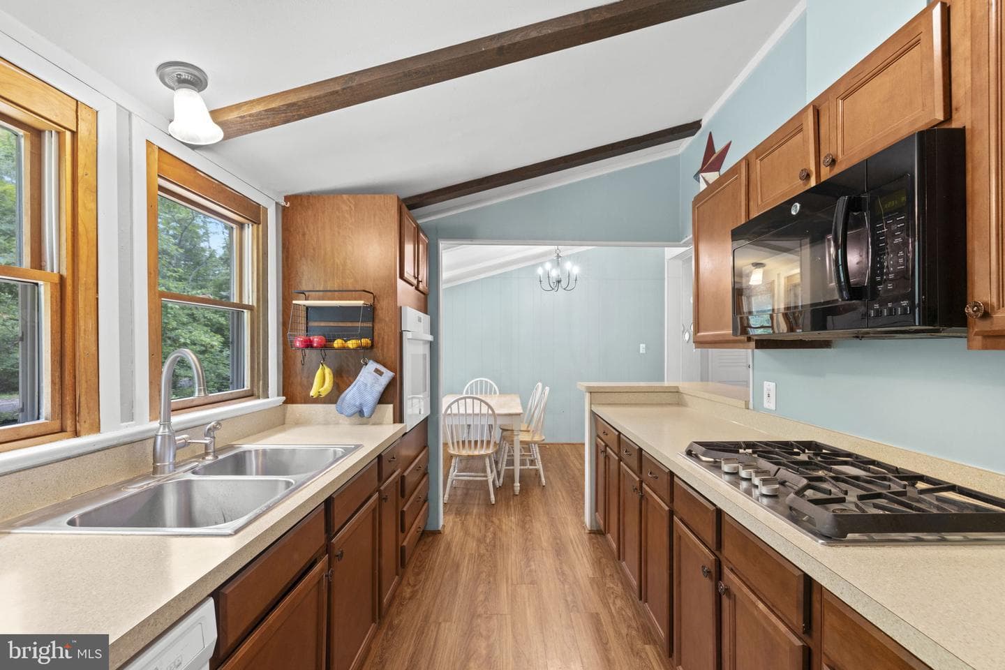 9448 Green Road photo 37