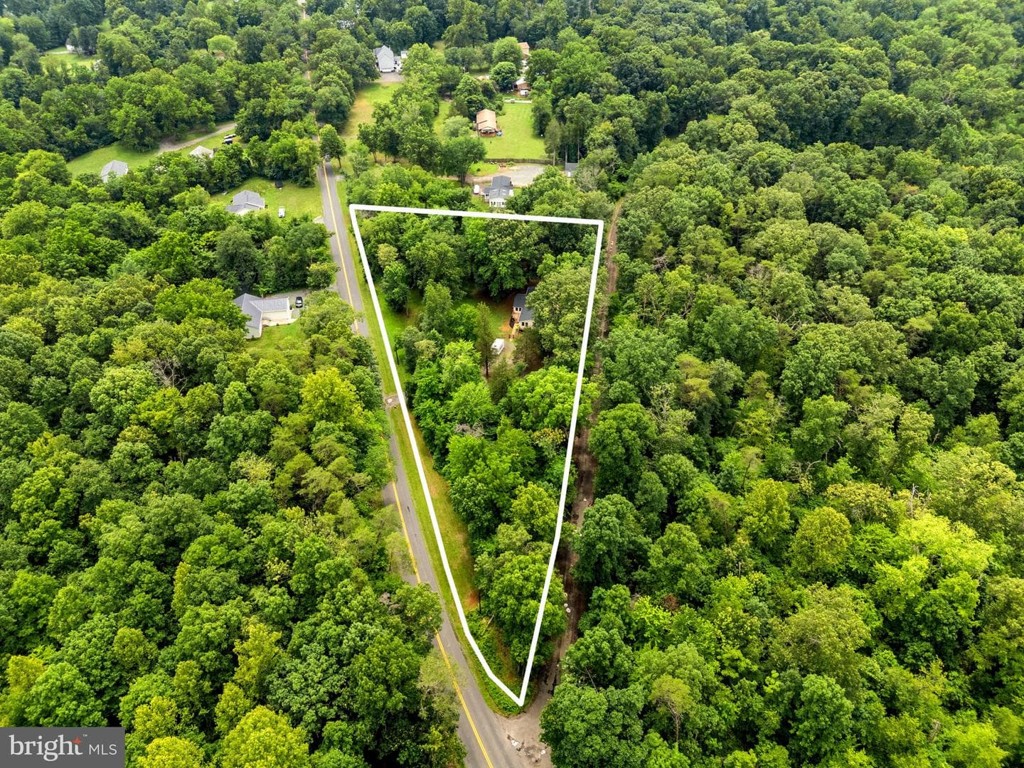 9448 Green Road photo 84