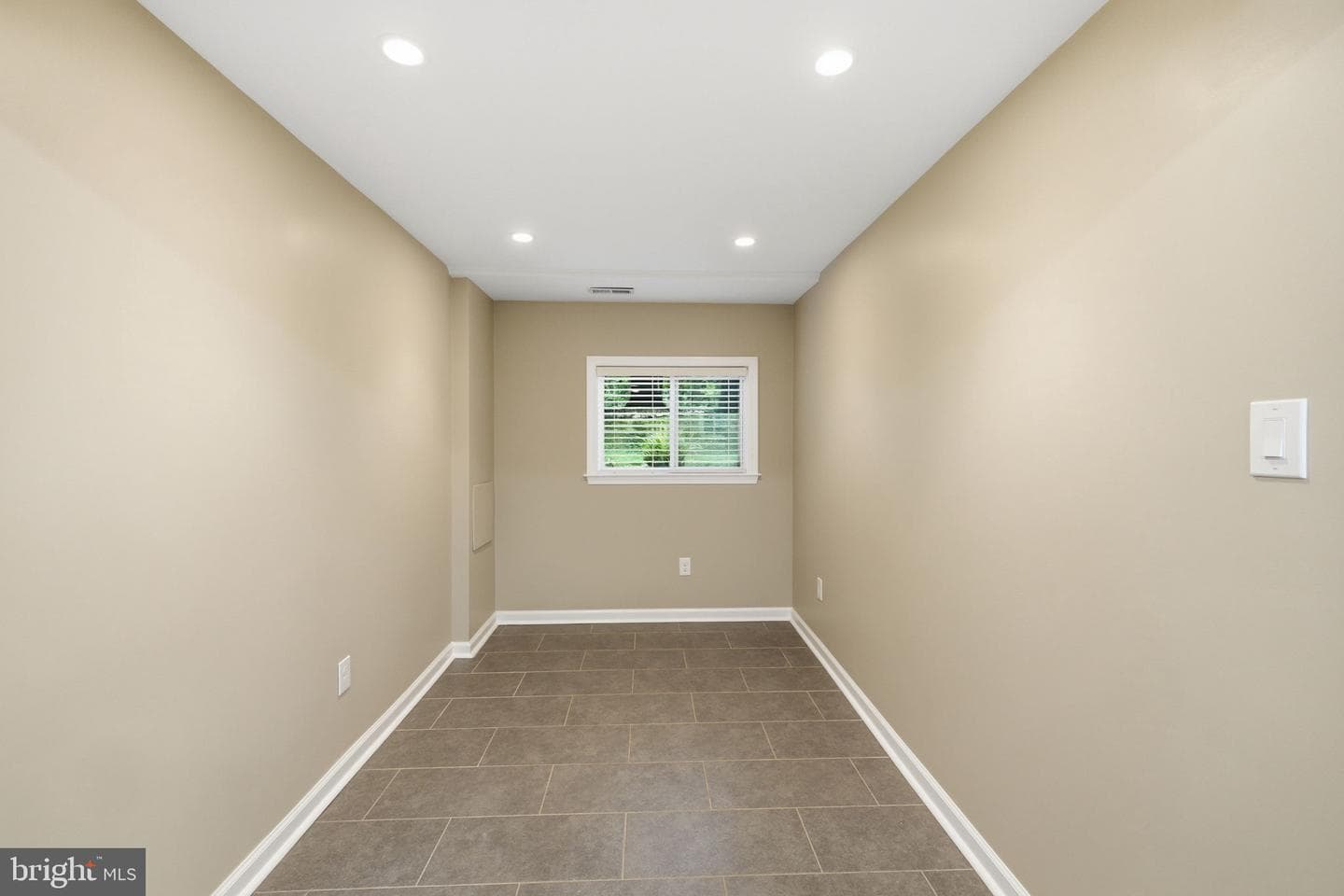 7371 Crown Lane photo 32