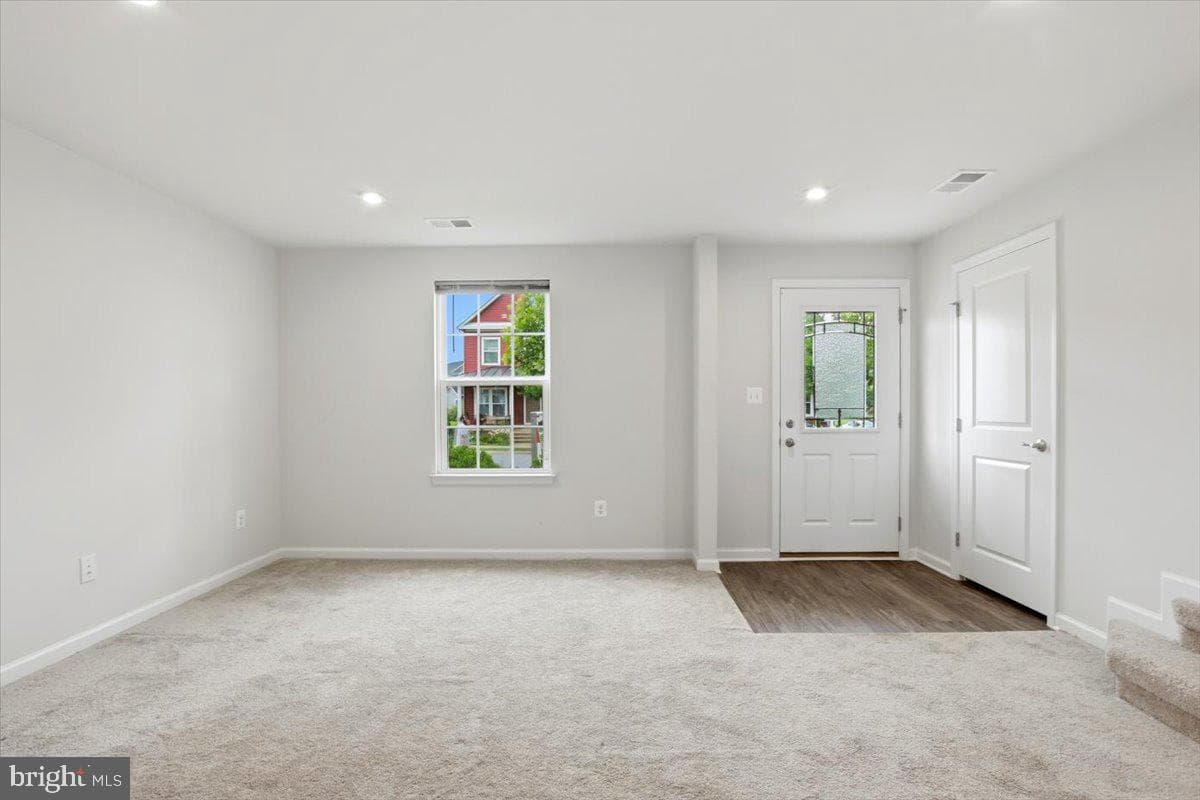 7554 Hancock Street photo 4