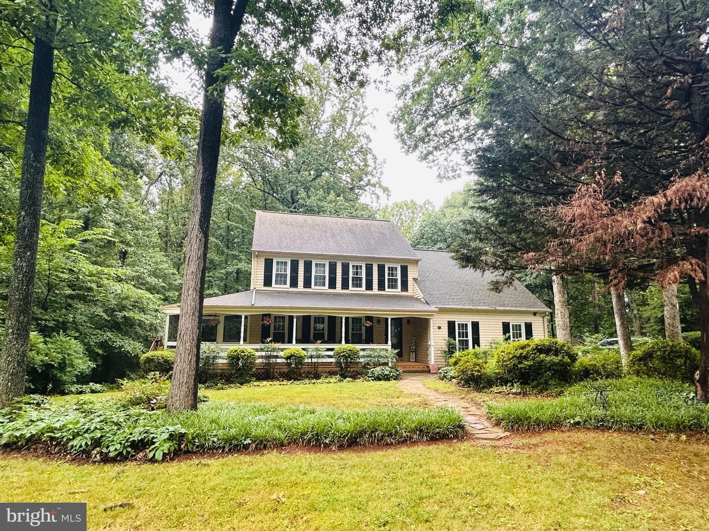 4405 Lakewood Drive photo 1