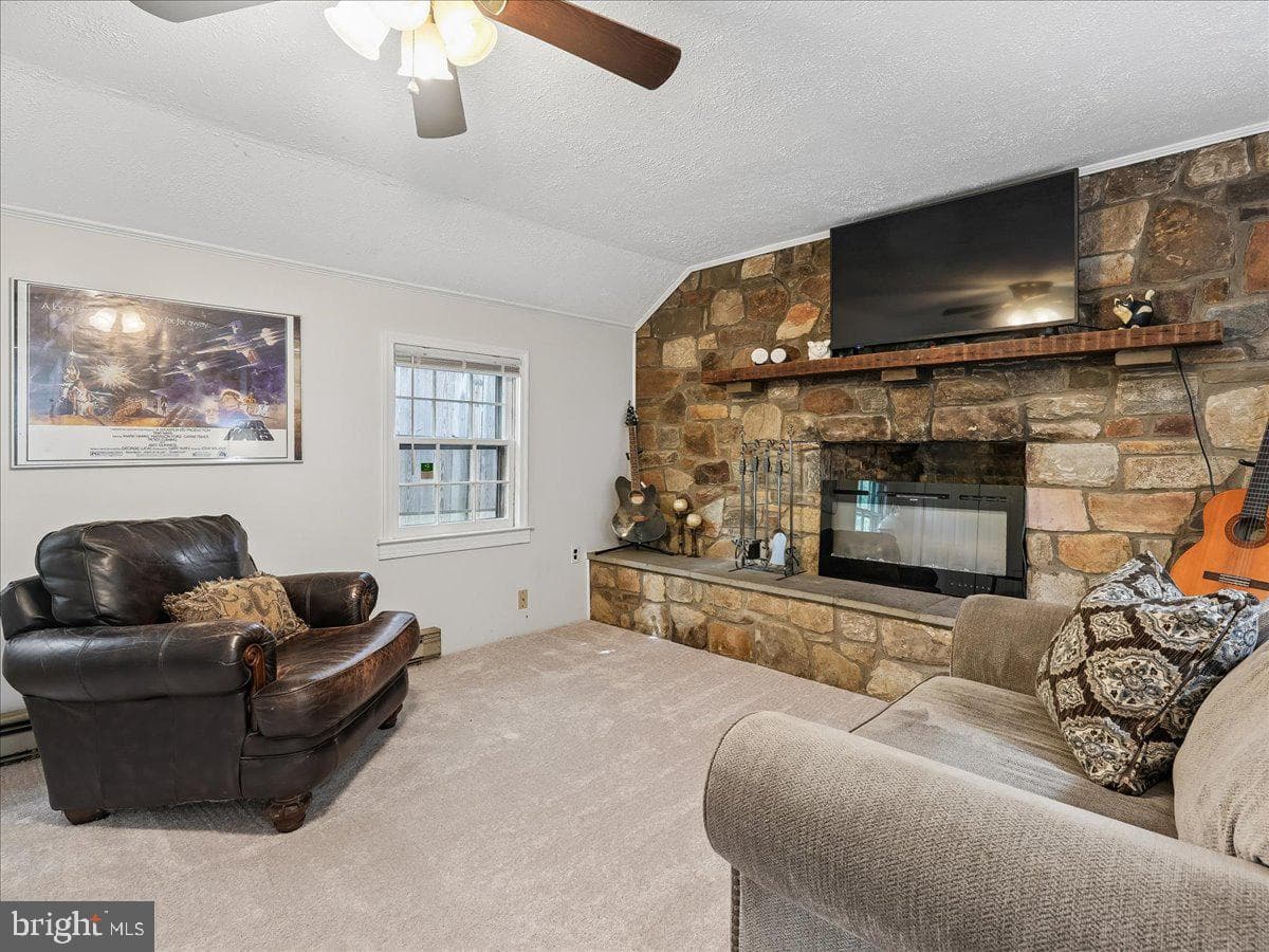 4247 Warren Street photo 21