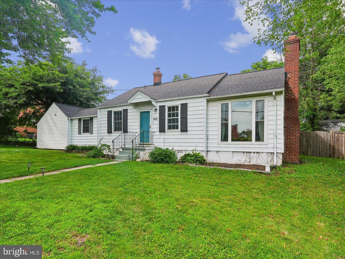 4247 Warren Street photo 3