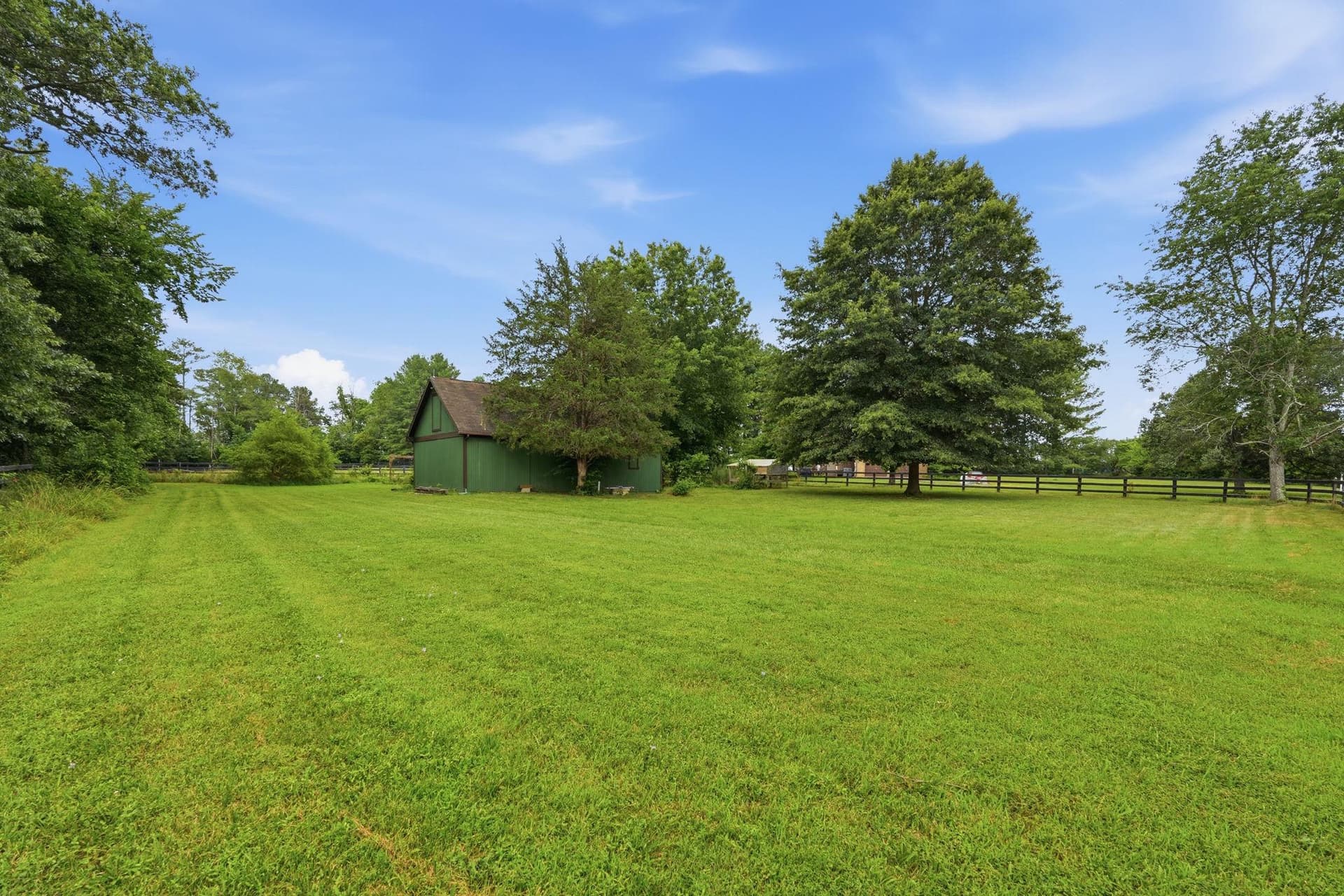 10414 Skyline Avenue photo 47