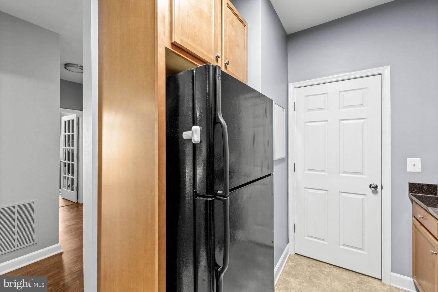 6161 Willow Place #207 photo 12