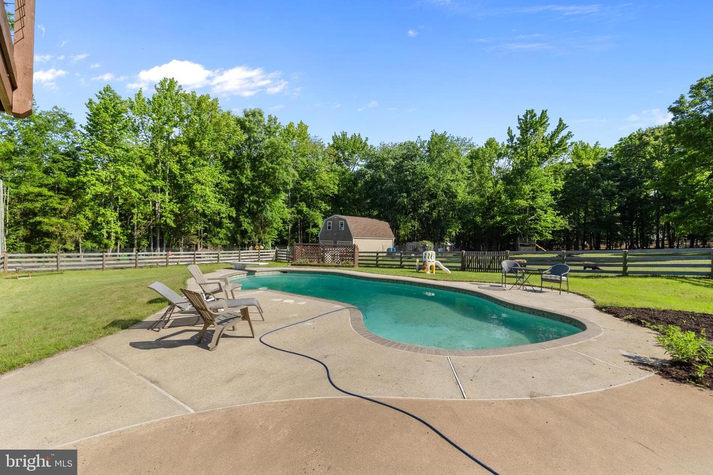 4300 Ringwood Road photo 48