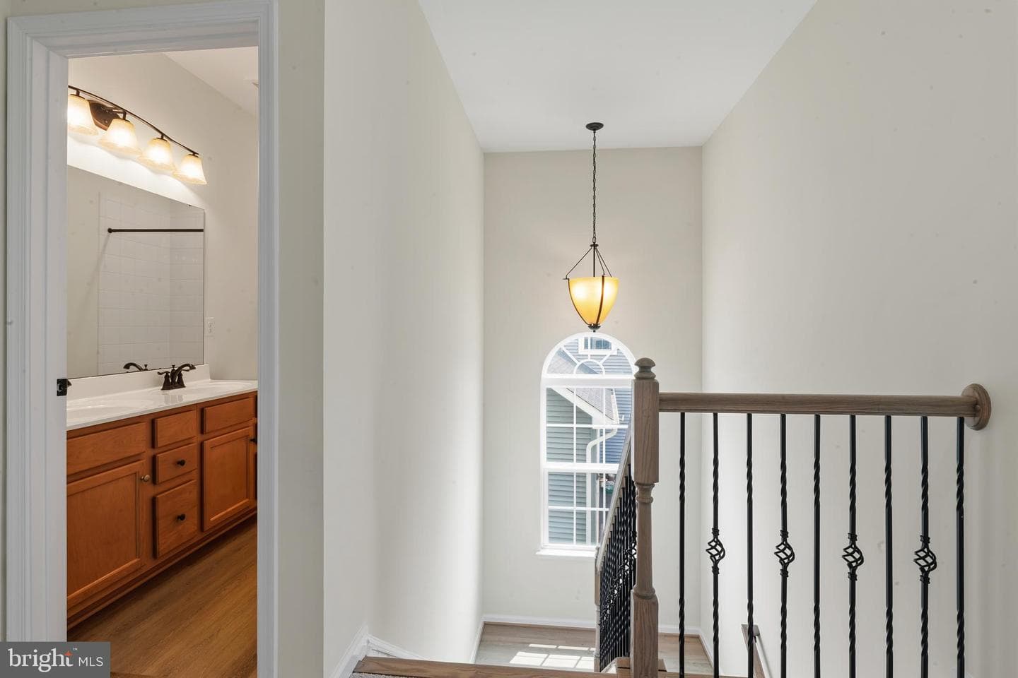 2975 Revere Street photo 32