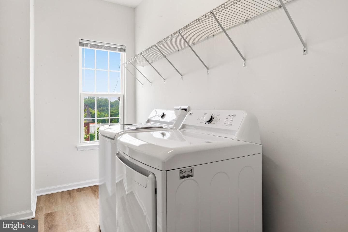 2975 Revere Street photo 48