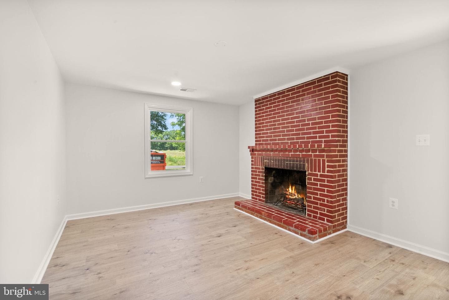 6343 Liberty Road photo 15