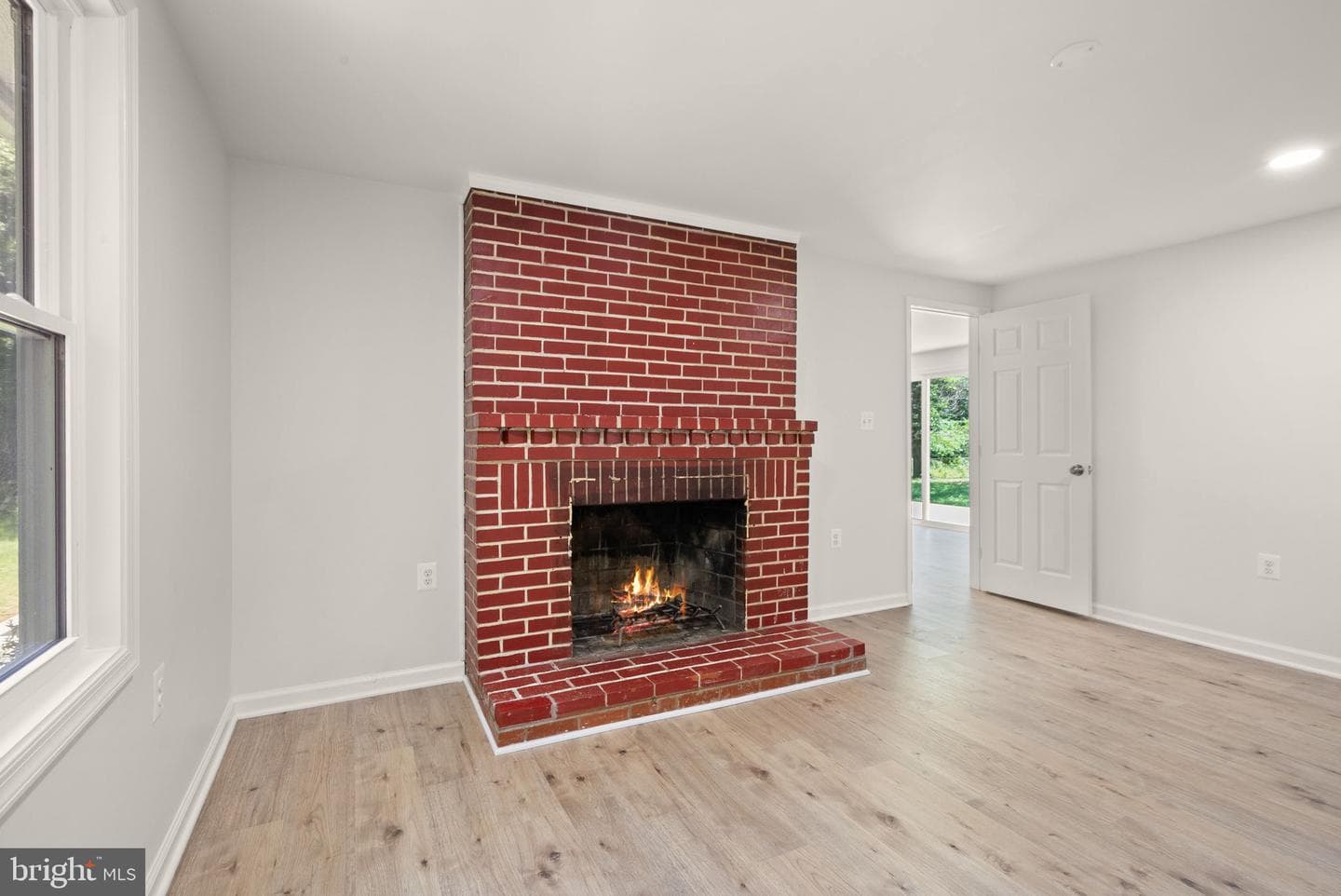 6343 Liberty Road photo 16