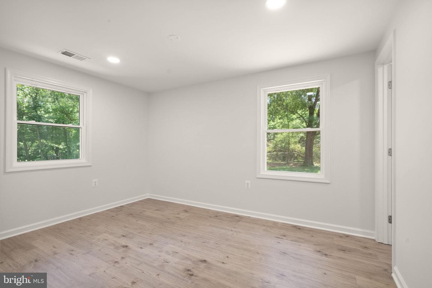 6343 Liberty Road photo 24