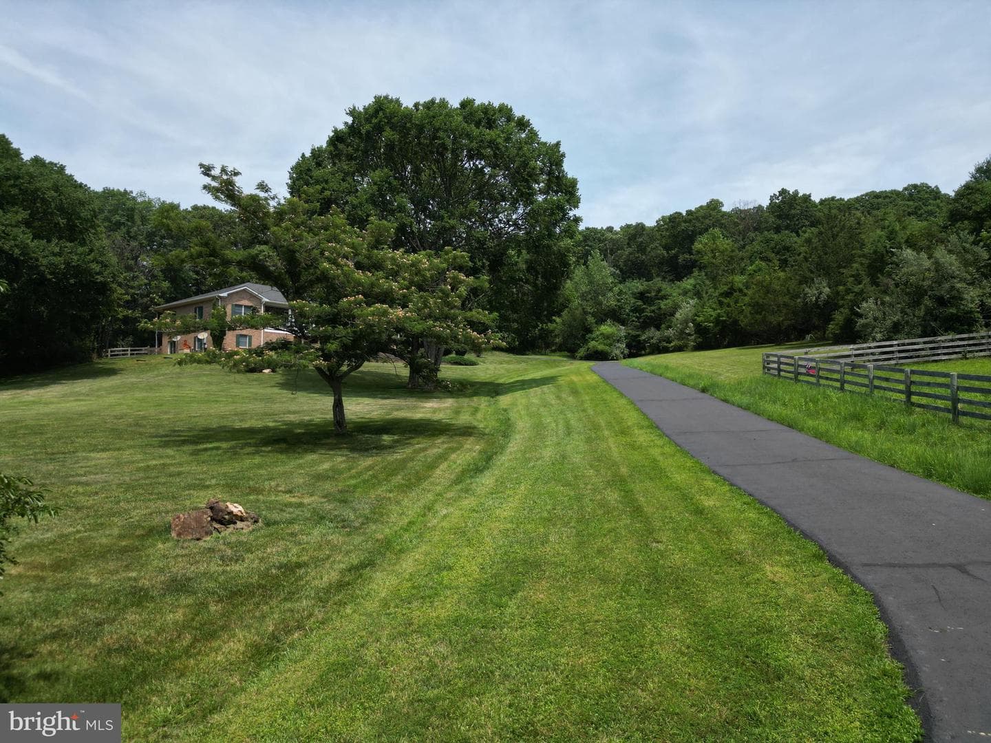 6301 Georgetown Road photo 4