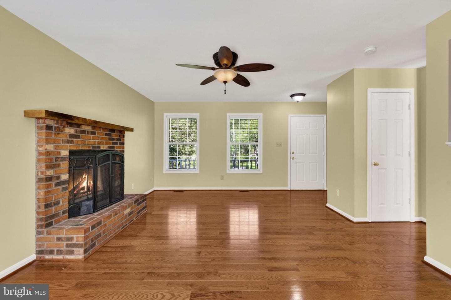 12151 Deerfield Lane photo 5