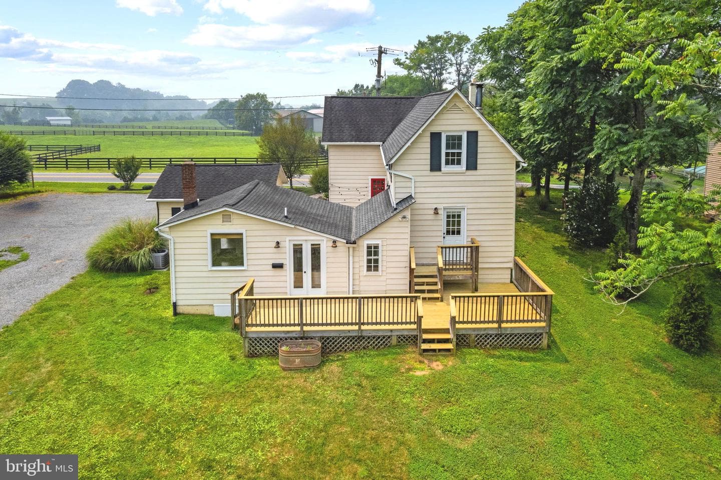 8556 Opal Road photo 6